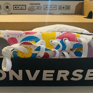 New in the box girl CONVERSE